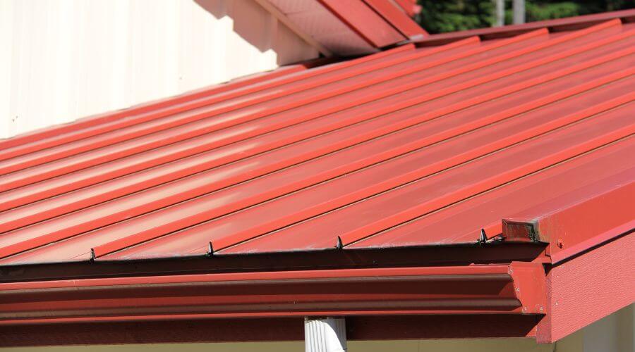 Professional gutter cleaning in Bridport, VT